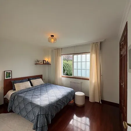 The Eira - Spacious Duplex With Lush Garden Дом отдыха